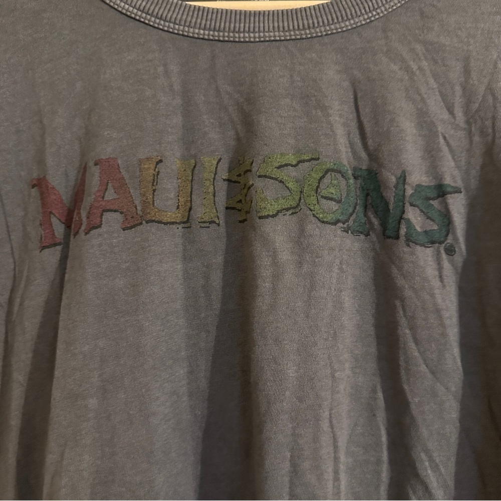 American Eagle outfitters X Maui & Sons T-shirt